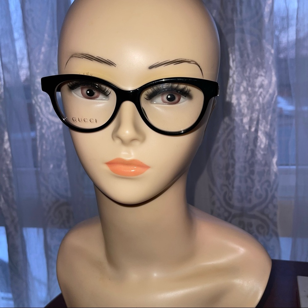 💯 authentic Gucci glasses. - Picture 3 of 16